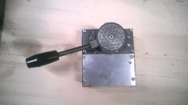 Mechanizm obrotów prawo-lewo do tokarki TUR50
