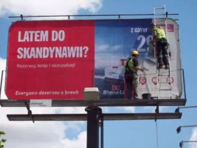 Montaż i demontaż banerów reklamowych